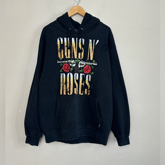 arctic wear Other - Arctic Wear - Guns & Roses Hoodie. Adult Unisex Large P2P 25”